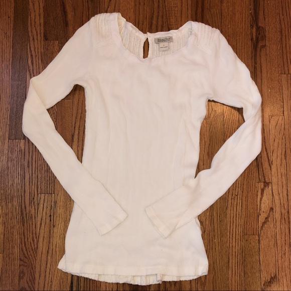 White knit long sleeve shirt - Picture 1 of 4